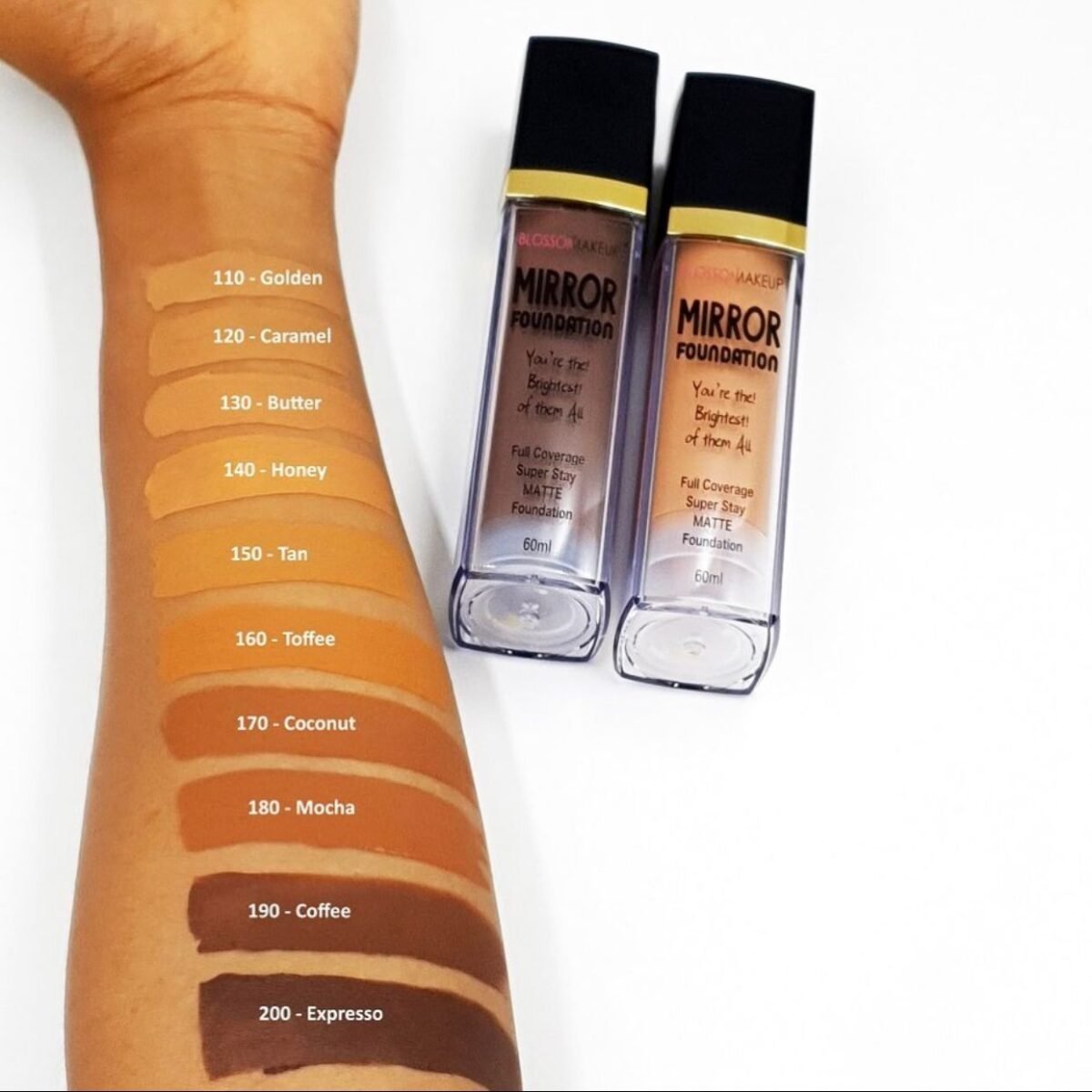 Blossom Mirror Full Coverage Superstay Foundation - Image 1