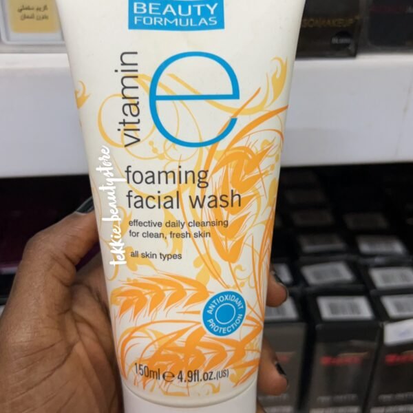 Beauty formulas vitamin e facial wash