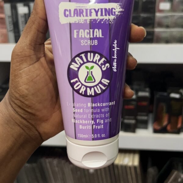 Beauty formulas clarifying black currant scrub
