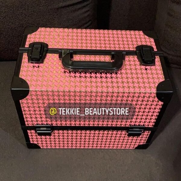 3-step hard body makeup box