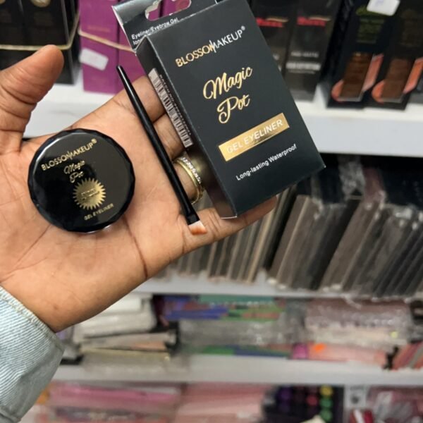 Blossom magic pot black gel liner + mini angle brush