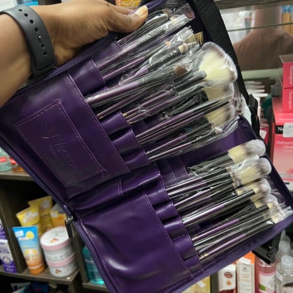 Veninow Professional Brush set with Brush belt