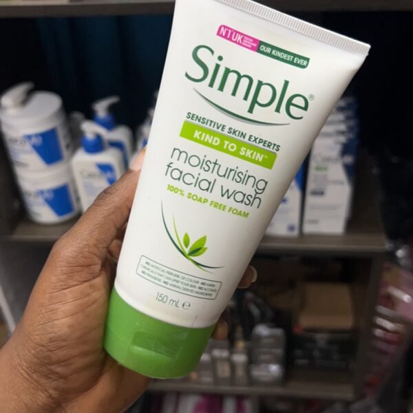 Simple moisturizing facial wash