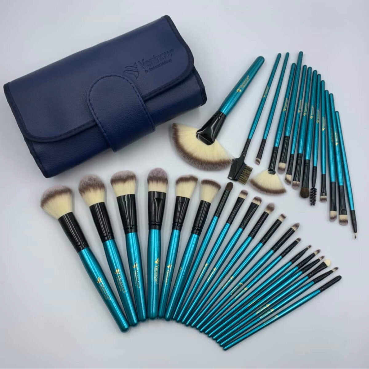 Veninow brush set + purse - Image 1
