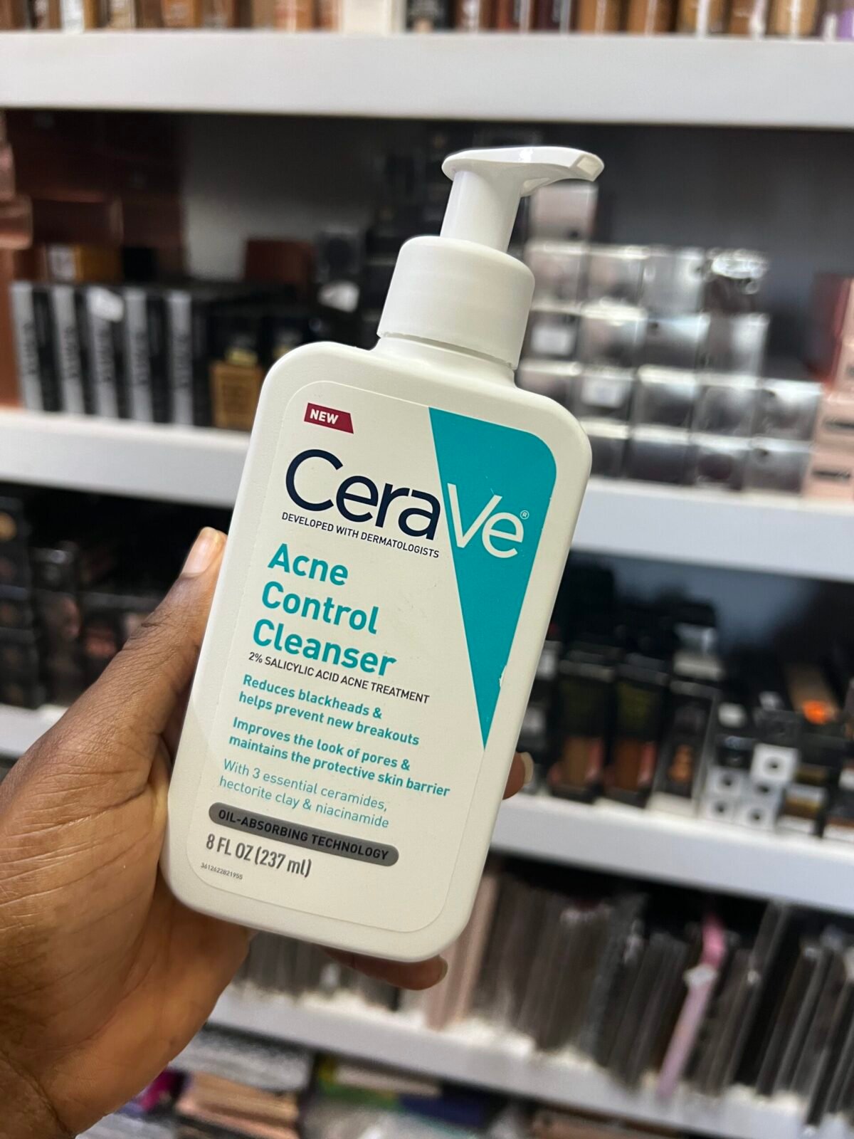 Cerave acne control cleanser - Image 1
