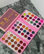 Adventure 3 in 1 eyeshadow palette