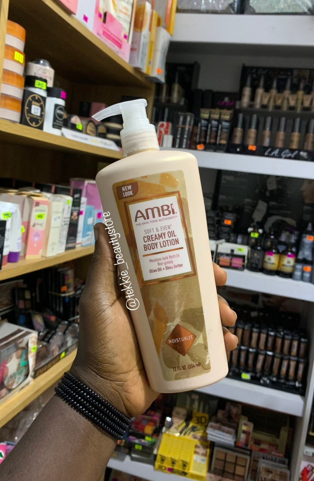 AMBI® Soft & Even Creamy Oil Body Lotion - Image 1