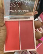 Lady model blush palette - Image 2