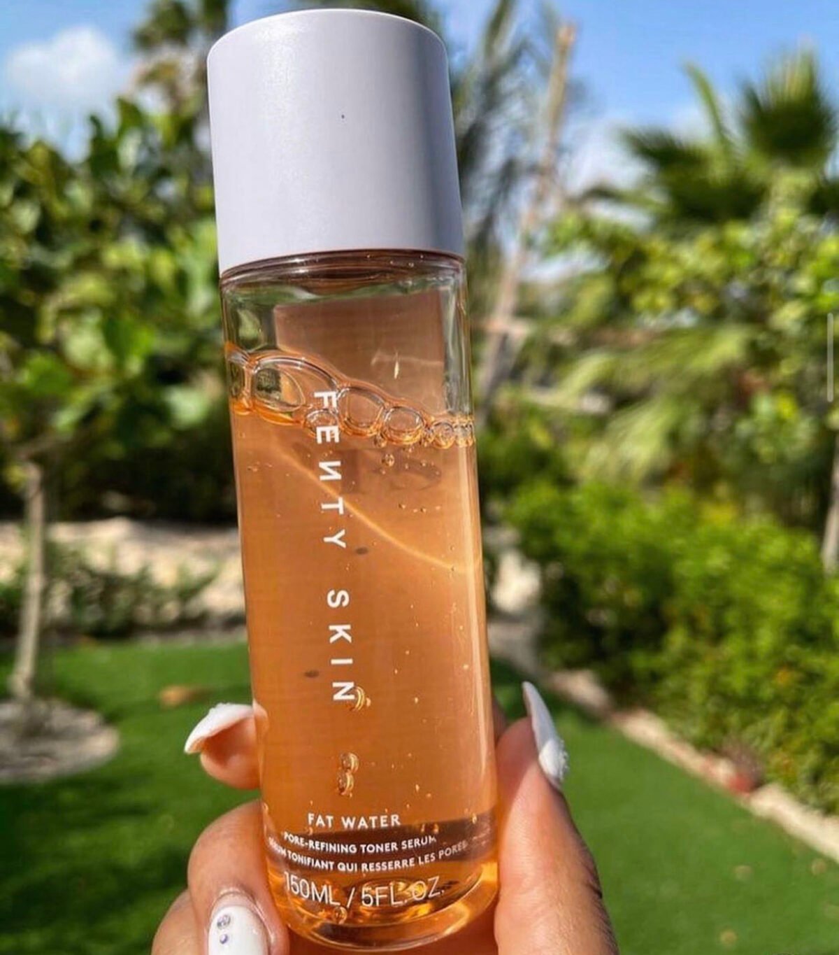 A785C7BA-C25F-48B4-9CB9-84945319C8E9 FENTY SKIN FAT WATER PORE-REFINING TONER SERUM - Image 1