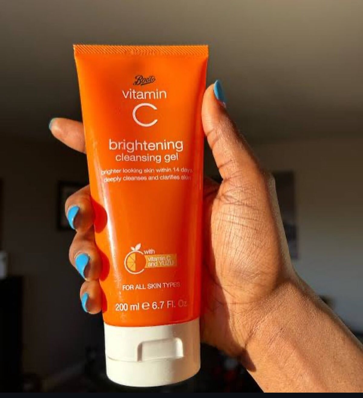 Boots Vitamin C Brightening Cleansing Gel 200ml - Image 1