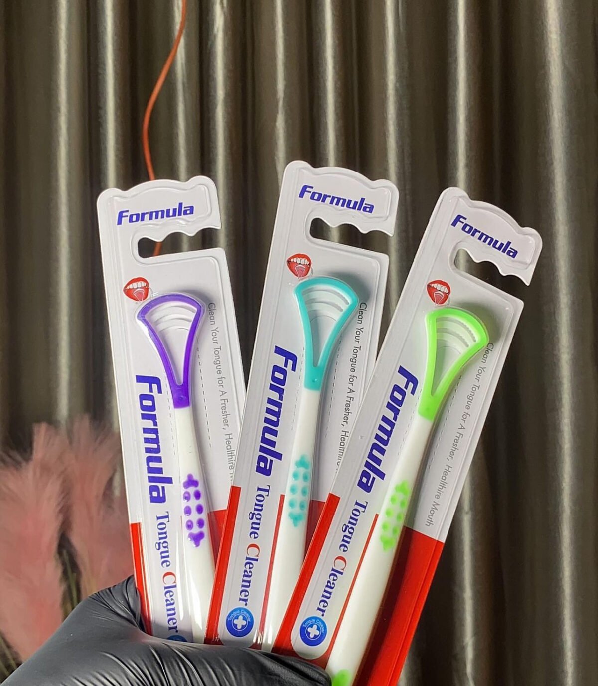 Tongue scraper / cleaner - Image 1