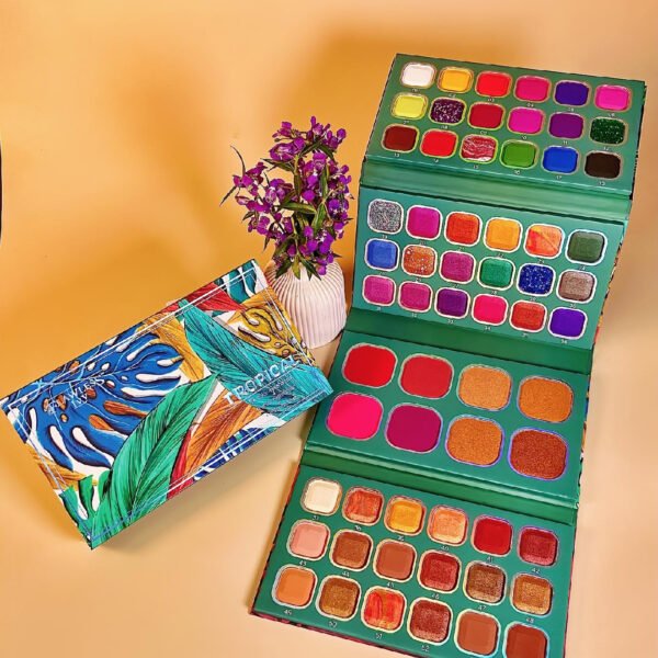 Flawless Ivy Tropical Eyeshadow Palette | blush | highlight