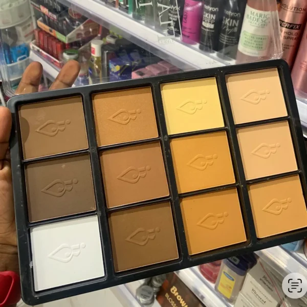 Flawless Ivy HD High Definition Powder palette black packaging