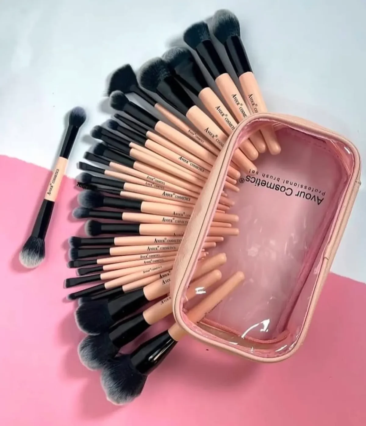 Avour cosmetics professional 30 piece brush set - Image 1