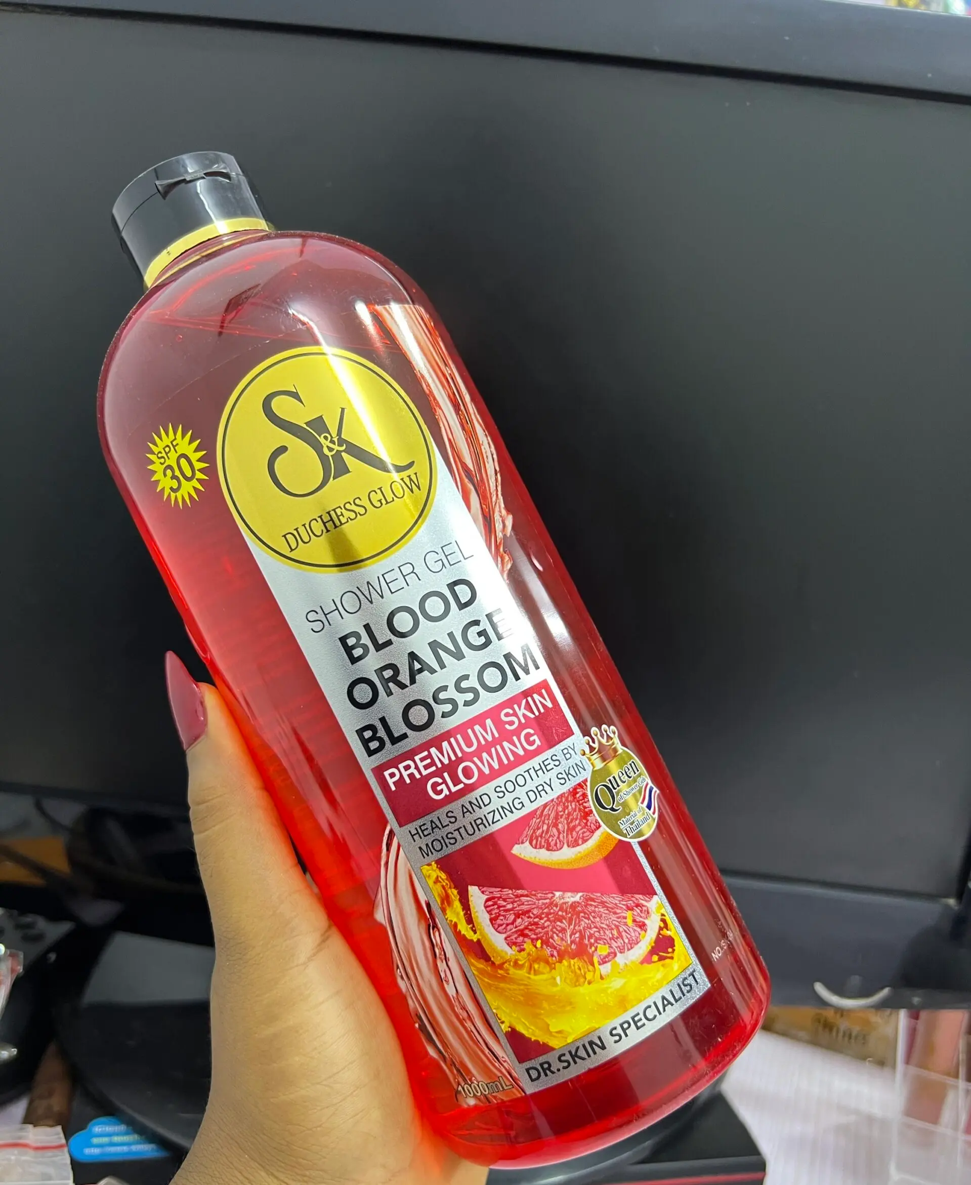 IMG_2116 SK Duchess Glow Blood Orange Premium Skin Glowing Body Wash (1000ml) s&k - Image 1